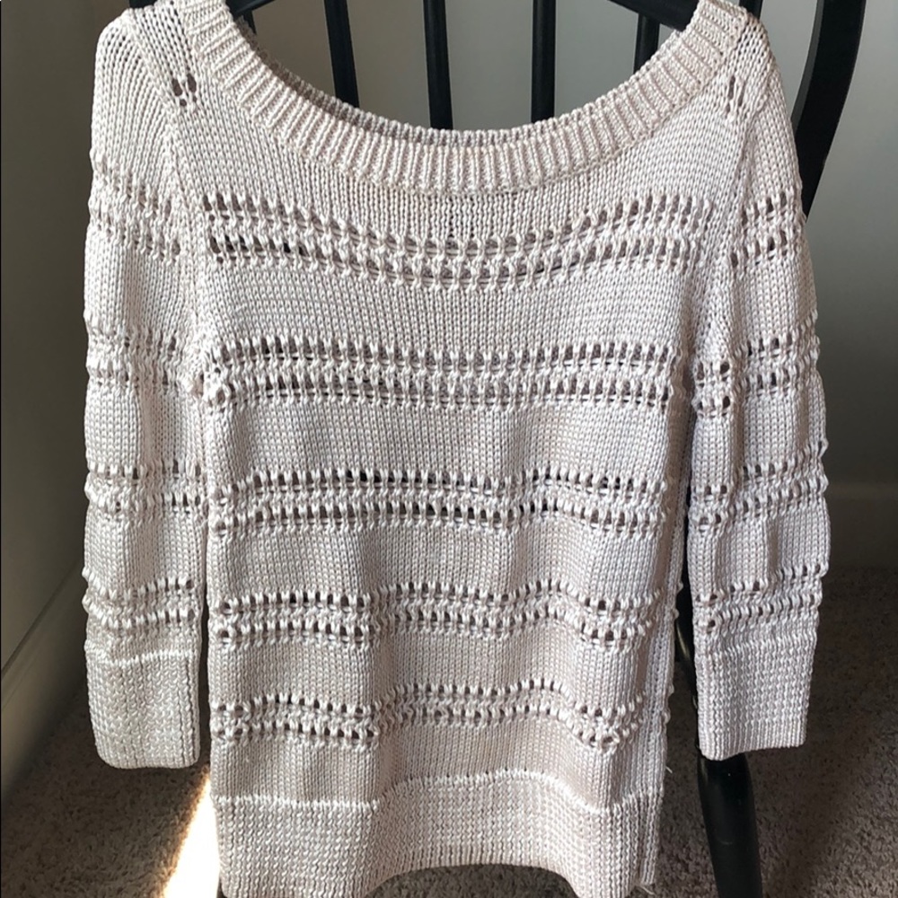 Women’s sweater. Size small. 3/4 length sleeves